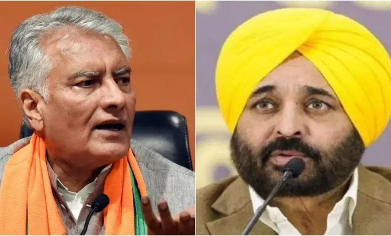 Sunil Jakhar lashed out at CM Mann, why?